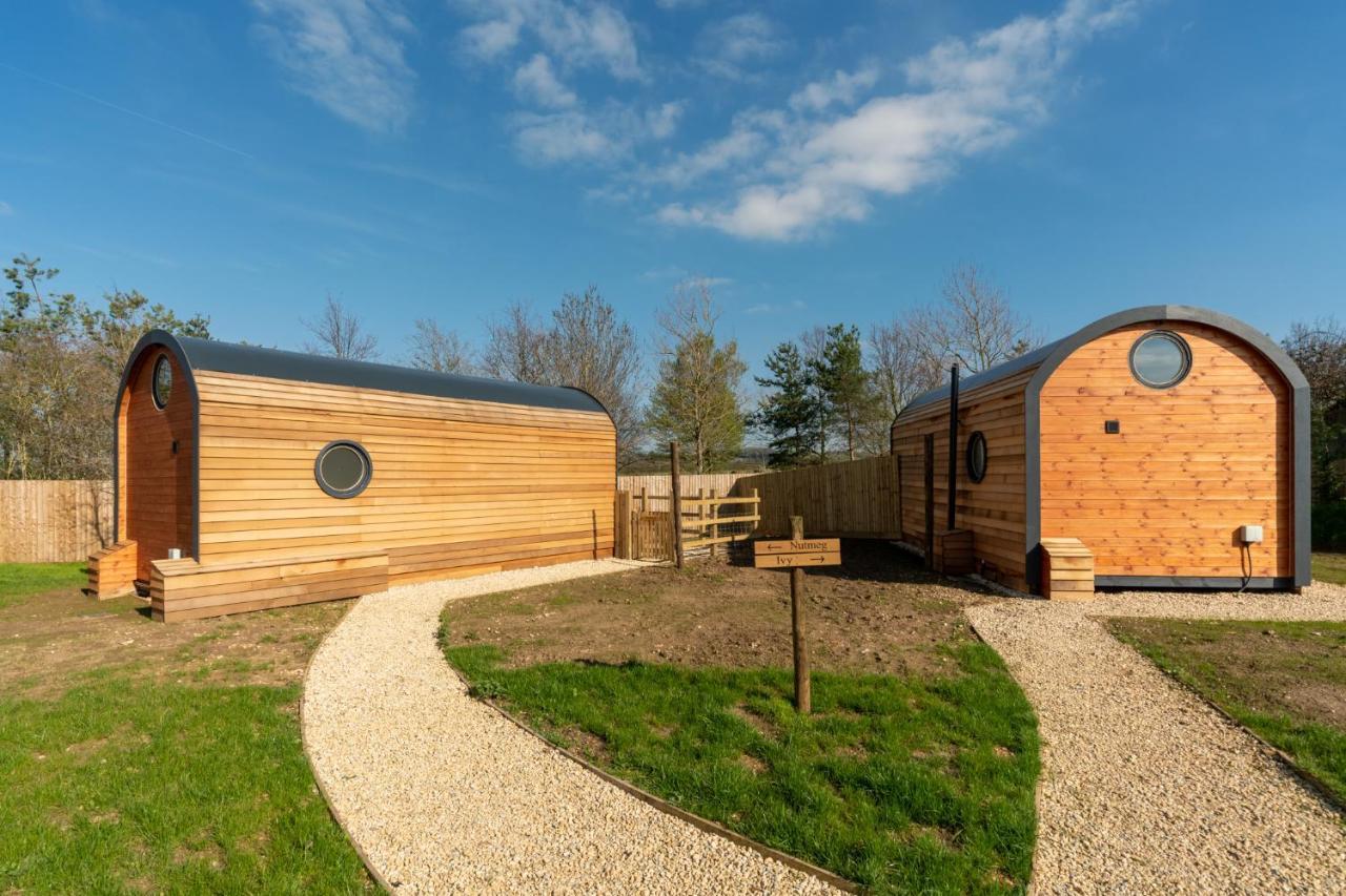 Вилла Laburnum Farm Estate Alderton  Экстерьер фото