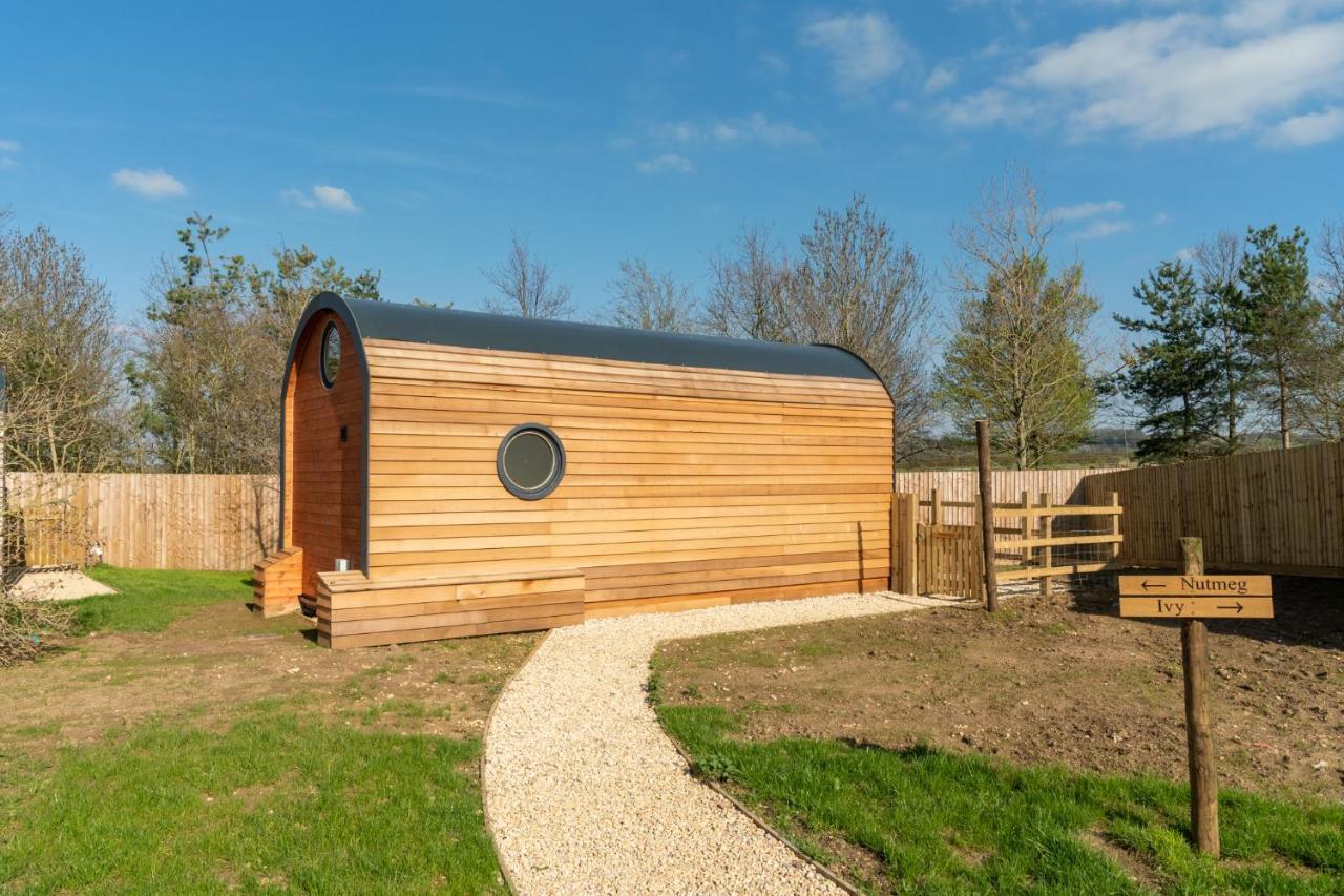 Вилла Laburnum Farm Estate Alderton  Экстерьер фото