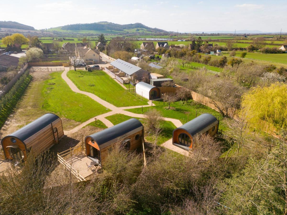 Вилла Laburnum Farm Estate Alderton  Экстерьер фото